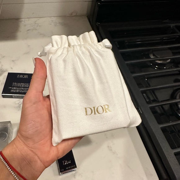 🌟HOST PICK 🌟Dior phone charm - Picture 6 of 7